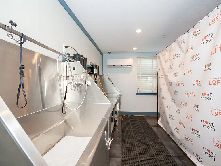 Glenwood Park Lofts — Photo 30