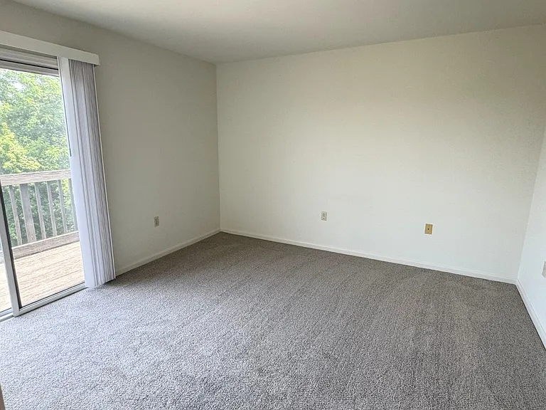 54 Westpointe Dr #54 — Photo 15