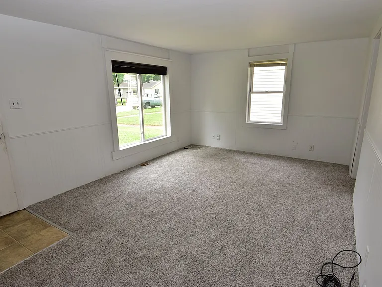 929 Beale St — Photo 3