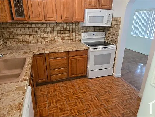 14131 NW 3rd Ave — Photo 12