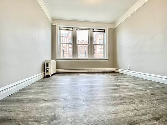 4th image of 670 88th St #2L