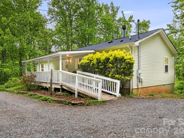107 Mercy Rdg, Sylva, NC 28779