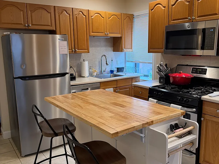 74 N Margin St #4 — Photo 5
