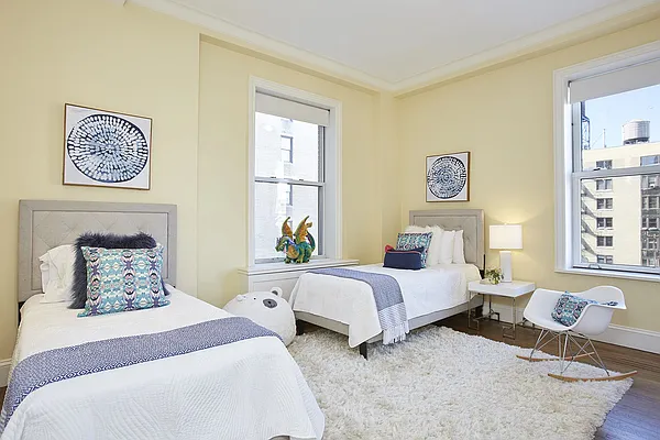 Sold by Stribling | media 28