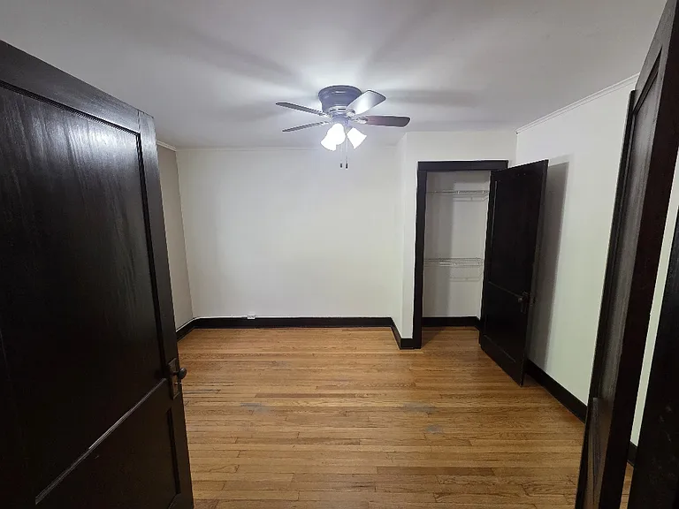 205 Michigan Ave — Photo 17