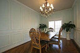 3rd image of 620 Lakeview Cir