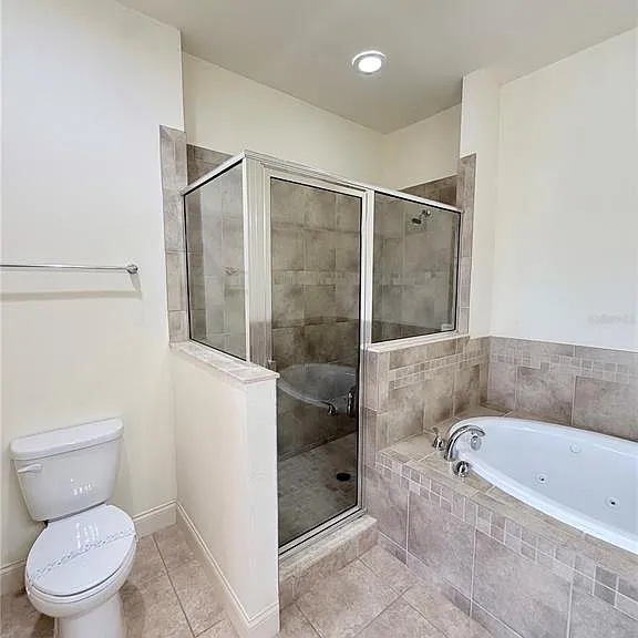 2404 Bella Vista Dr — Photo 37