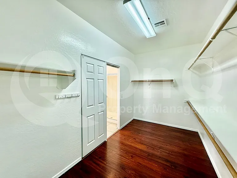 9940 E Medina Ave — Photo 29