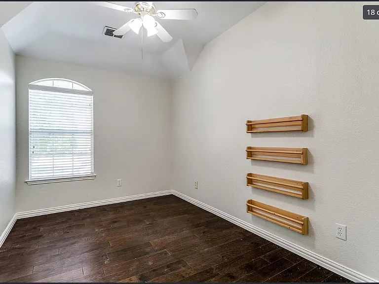 637 Bella Vista Dr — Photo 18