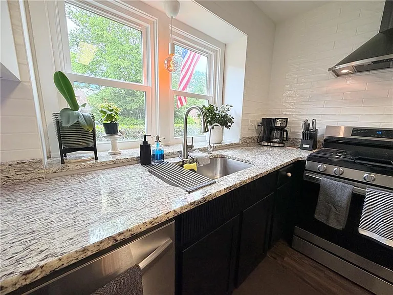 1145 Berkley Dr SE — Photo 13