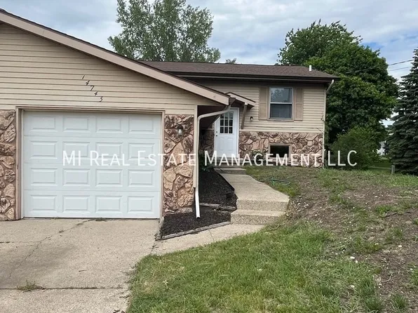 14745 Riley St, Holland, MI 49424