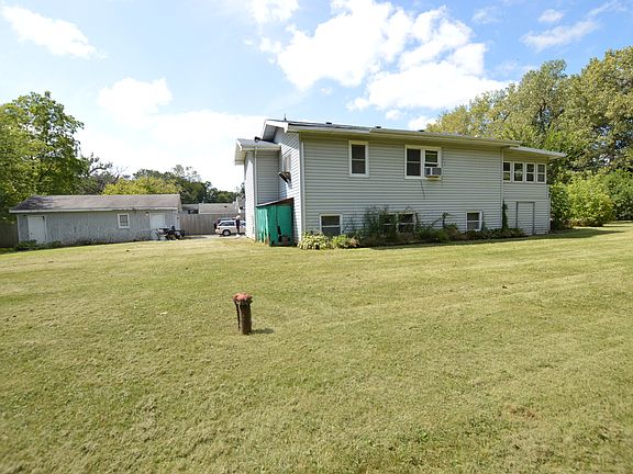 2nd image of 24549 W Lake Shore Dr