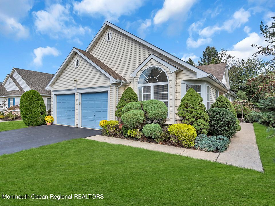 1st image of 2651 Silver Hill Lane