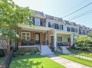 3742 W St NW, Washington, DC 20007