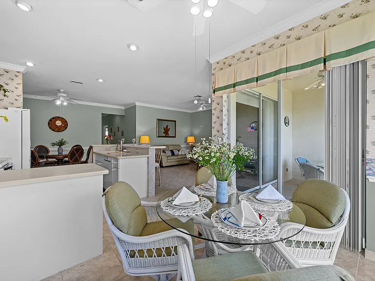 20606 Candlewood Holw — Photo 27