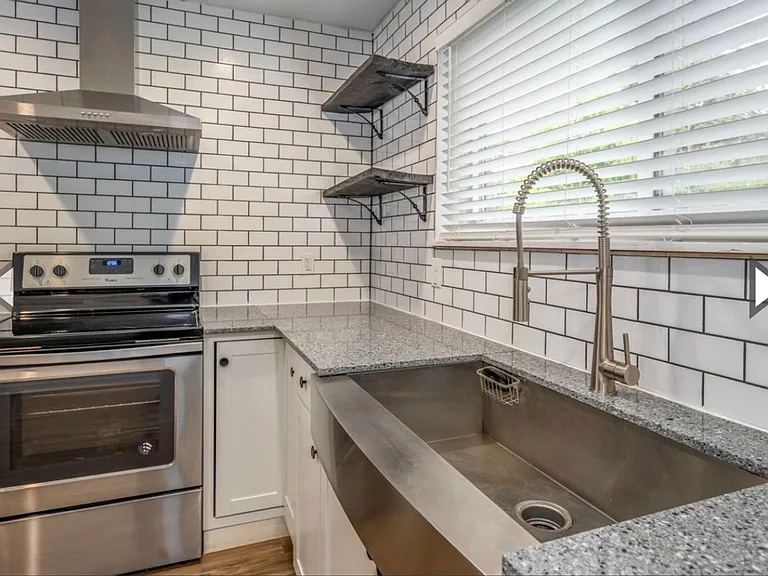 Kingston Green Apartments — Photo 44