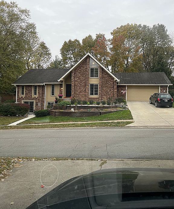 1st image of 1719 Friendship Dr