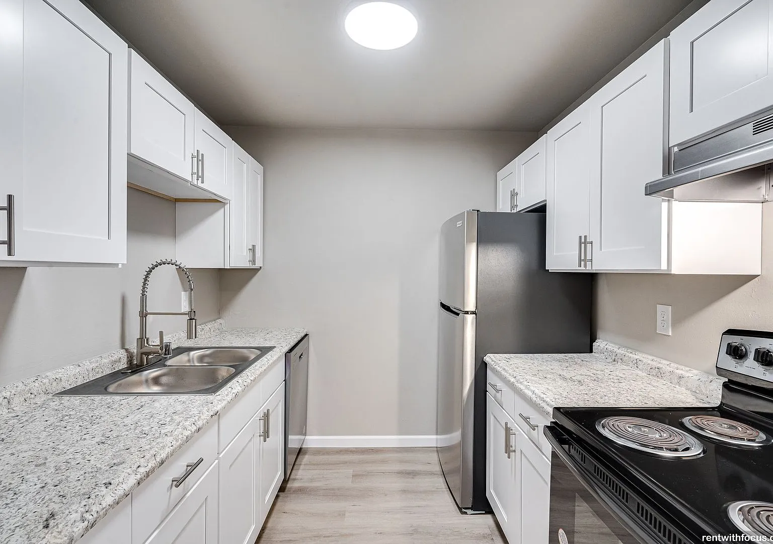 Haven Park Apartments — Photo 2