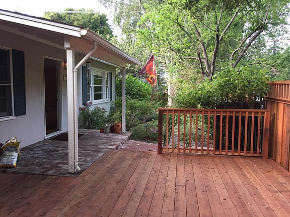 4th image of 400 Santa Monica Ave