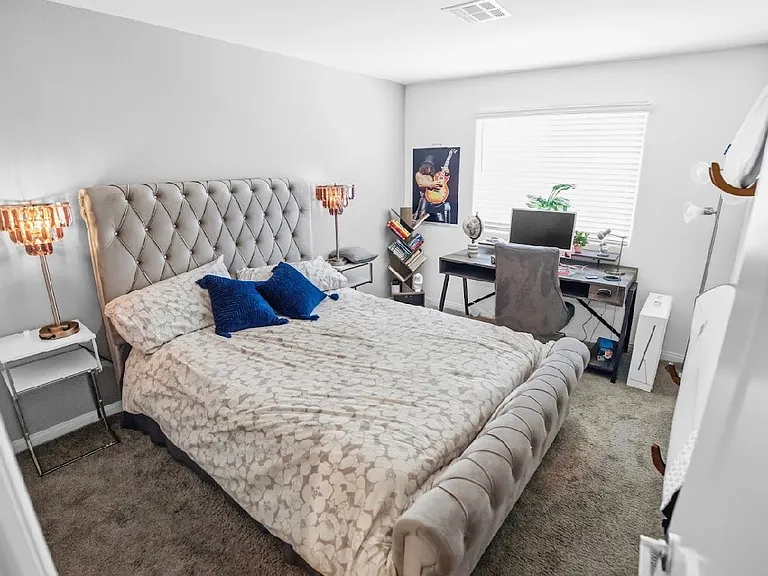 6816 Surf Green Ct — Photo 11