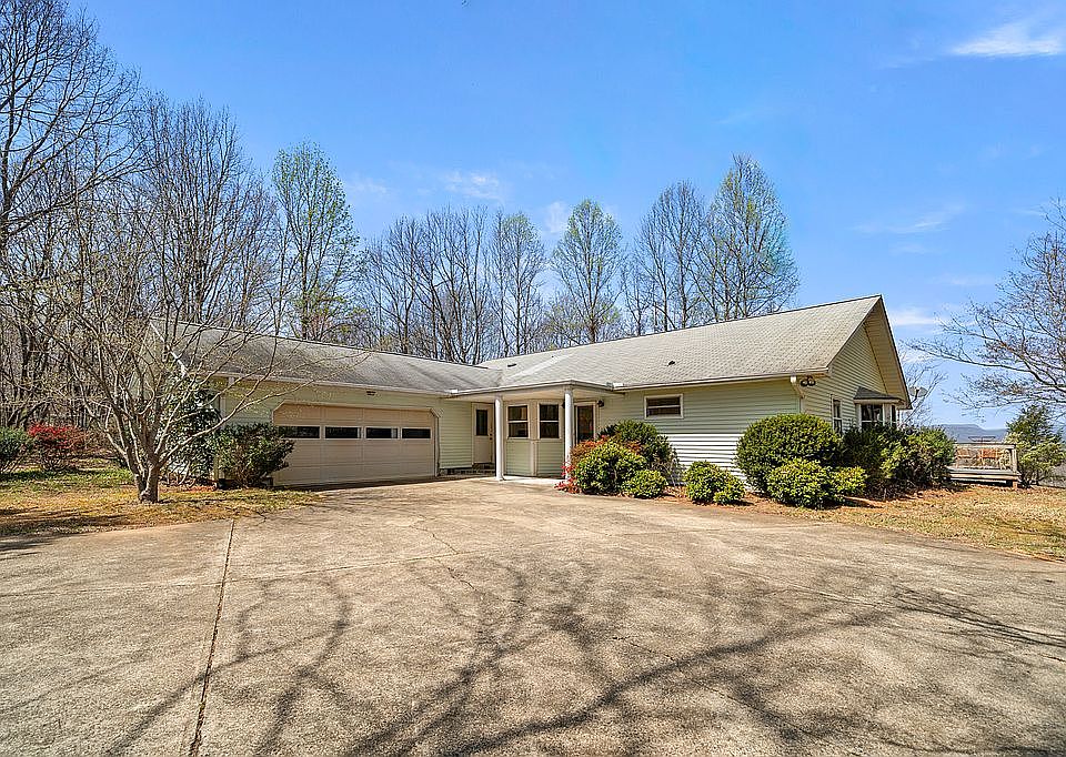 1st image of 484 Briar Patch Ln