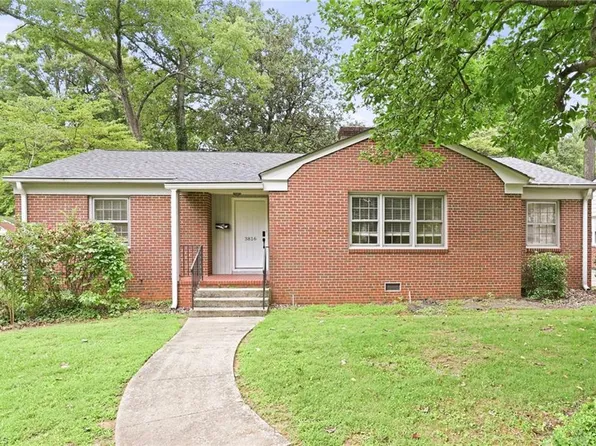3816 Kirby Dr, Greensboro, NC 27403