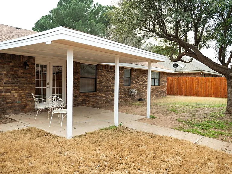 5110 San Antonio Ave — Photo 12