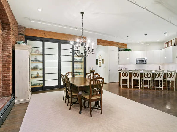 165 Duane Street 3D image 3 of 13