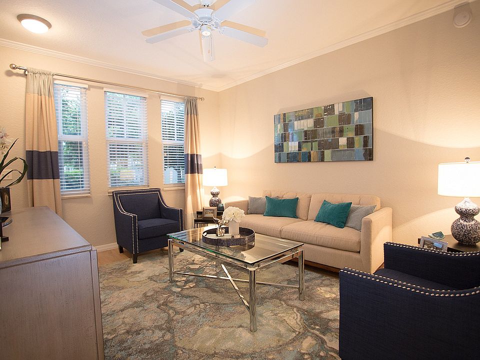 Designer Touches with a Cozy Feel