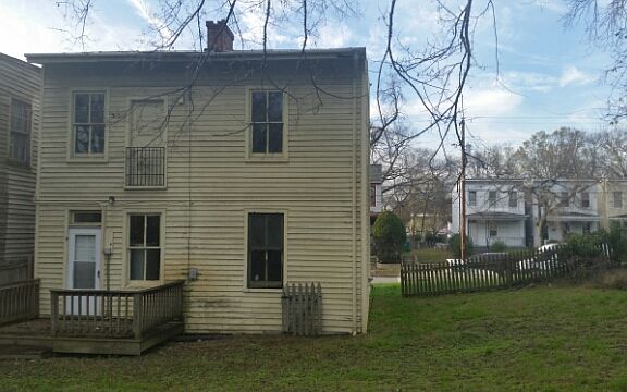3rd image of 1411 1/2 N 23rd St
