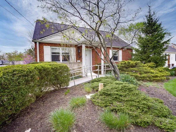 3761 Nightingale Dr, Cincinnati, OH 45227