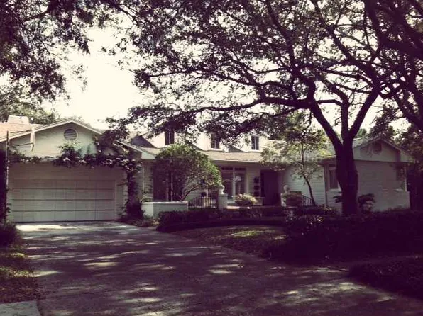 18 Bahama Cir, Tampa, FL 33606