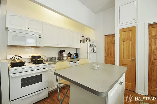 Rented by Halstead Real Estate | media 11