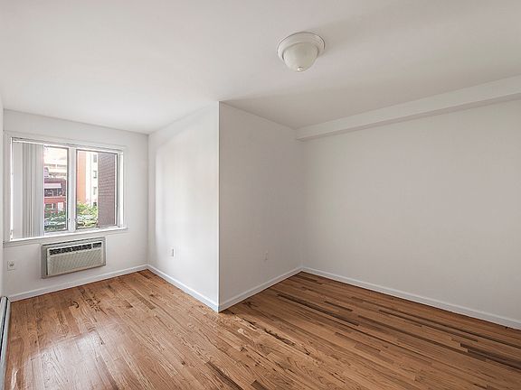 5th image of 23-23 31st Ave #2H
