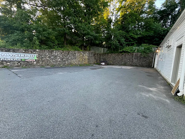 170 Meriden Rd #3 — Photo 11
