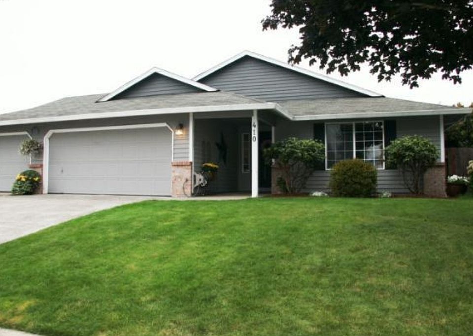 1st image of 410 SE 158th Ave