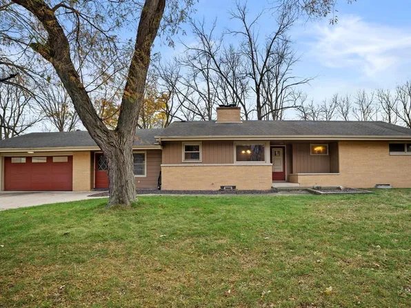 12945 Oriole LANE, Brookfield, WI 53005