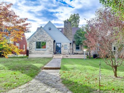 946 Southwestern Pkwy, Louisville, KY, 40211