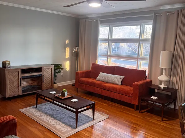 215 Crescent Hill Rd, Pickens, SC 29671