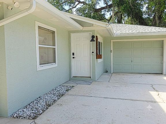 2nd image of 6806 S Holly Oak Point