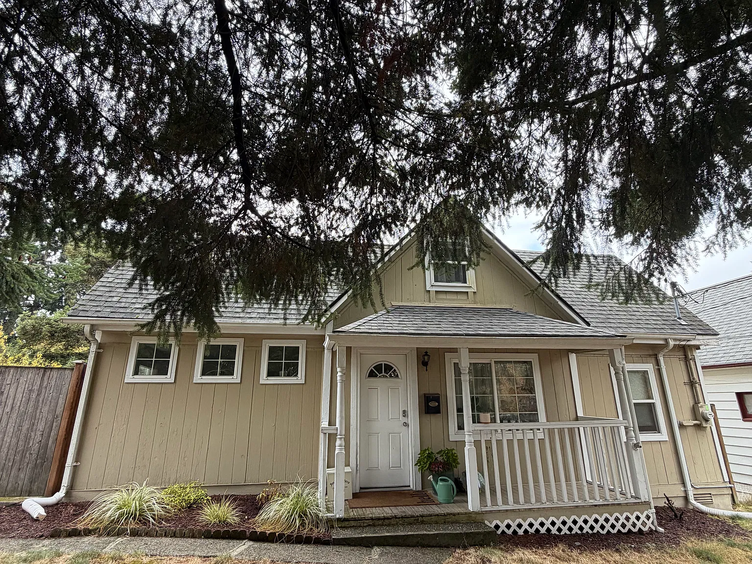 3 bed, 1831 sqft, $2,750 — Photo 1