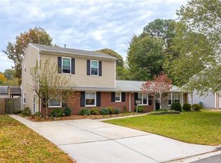 552 S Gladstone Dr, Virginia Beach, VA 23452