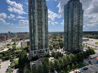 30 Elm Dr W #1007, Mississauga, ON L5B 1L9