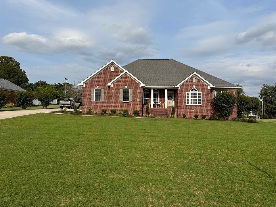 1st image of 216 Meadow Ln