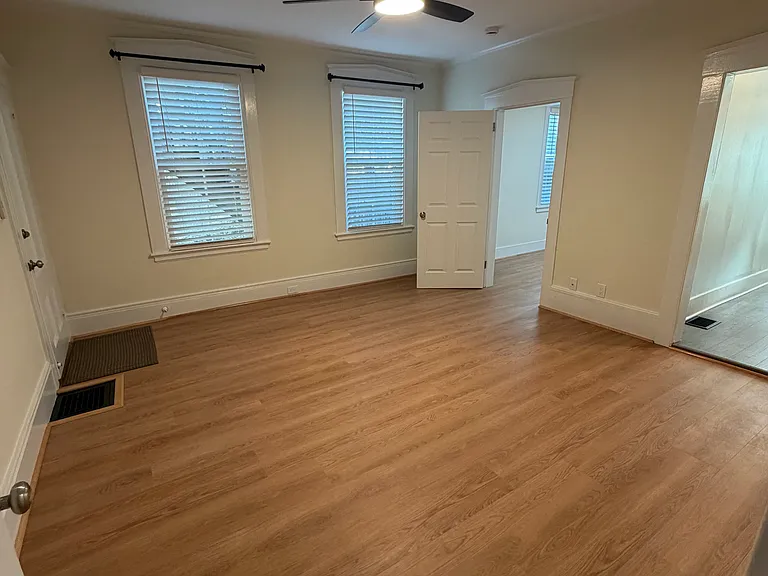 37 Basset St #1B — Photo 3