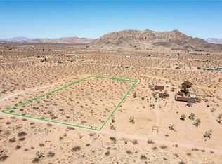 59480 Stearman Rd, Landers, CA 92285
