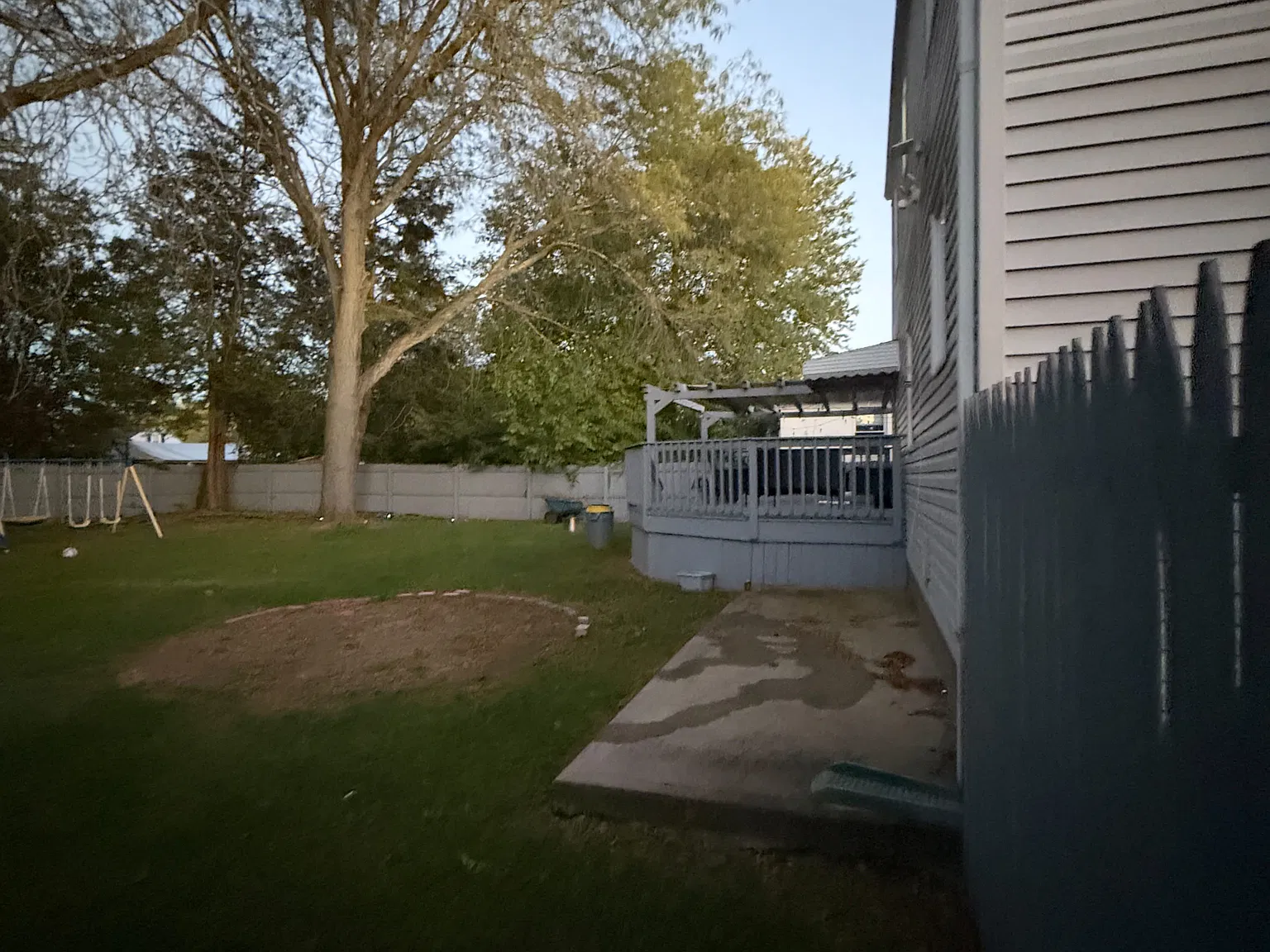 4 bed, 2.5 bath, 1200 sqft, $3,500 — Photo 3