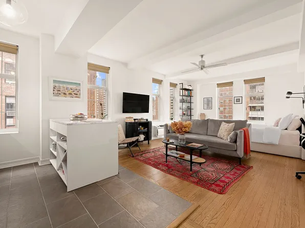 405 W 23rd St APT 12B, New York, NY 10011