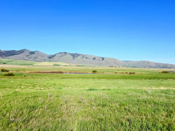 2010 Lower Bern Rd, Bern, ID 83220
