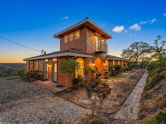 3rd image of 6801 Sagittarius Rd